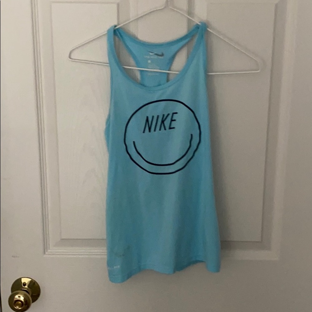 nike tee